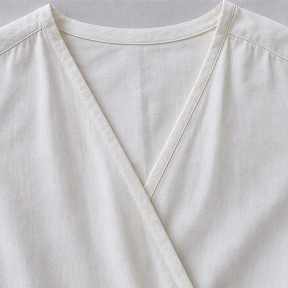 Ivory Ruffle Blouse - Picture 4 of 6